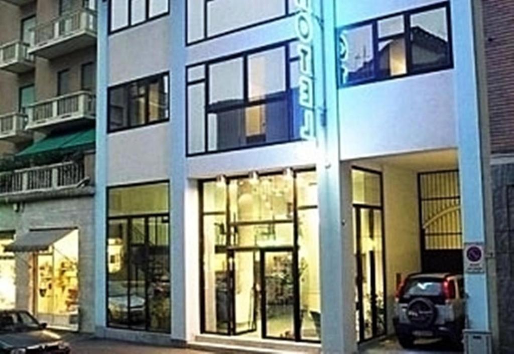 טורינו Hotel Balbo מראה חיצוני תמונה